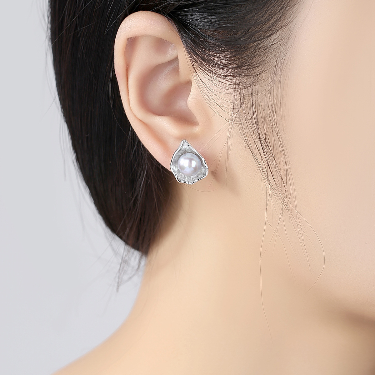 Freshwater Pearl Sheel Design Sterling Silver Earrings