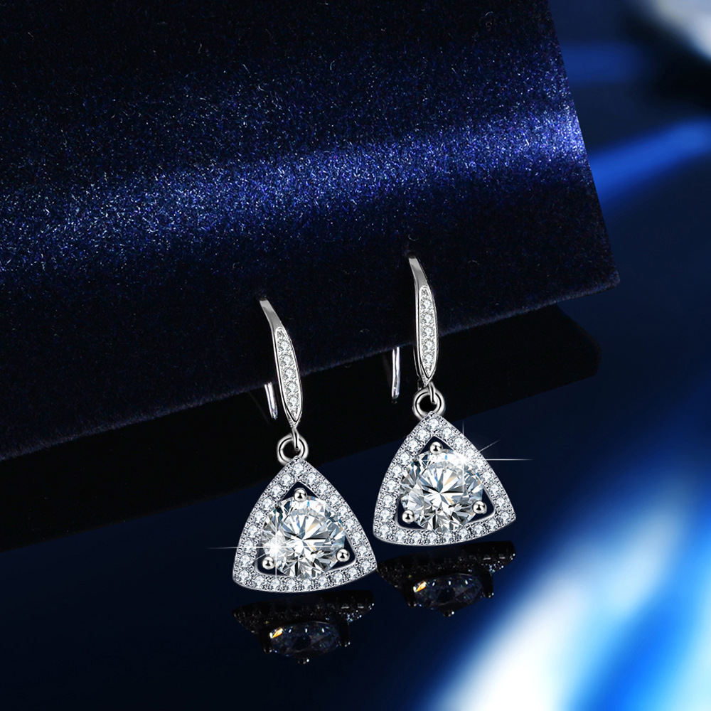 1Ct Moissanite In Triangular Streling Silver Stud Earrings