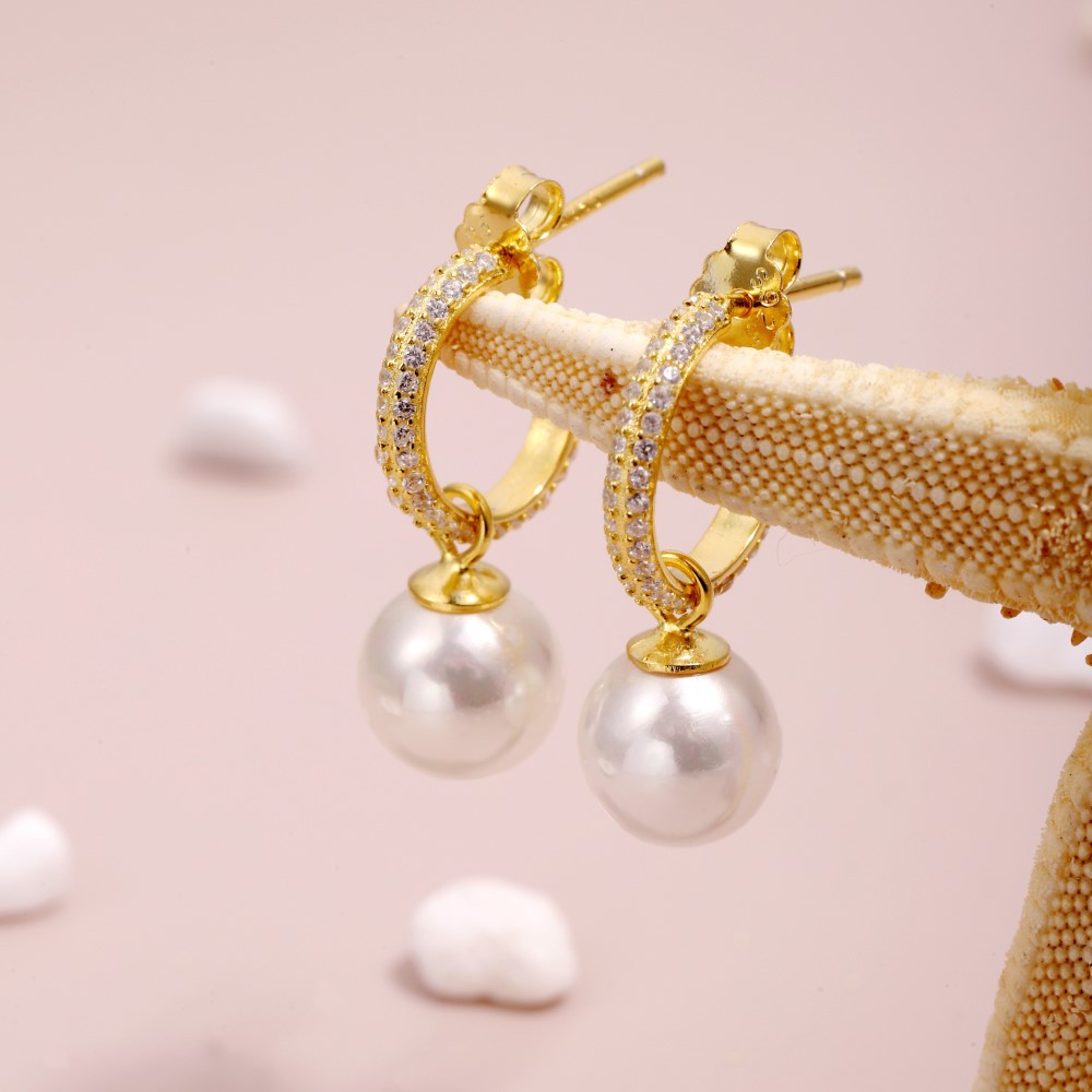 Moissanite Diamond Gold Plated Pearl Streling Silver Stud Earrings
