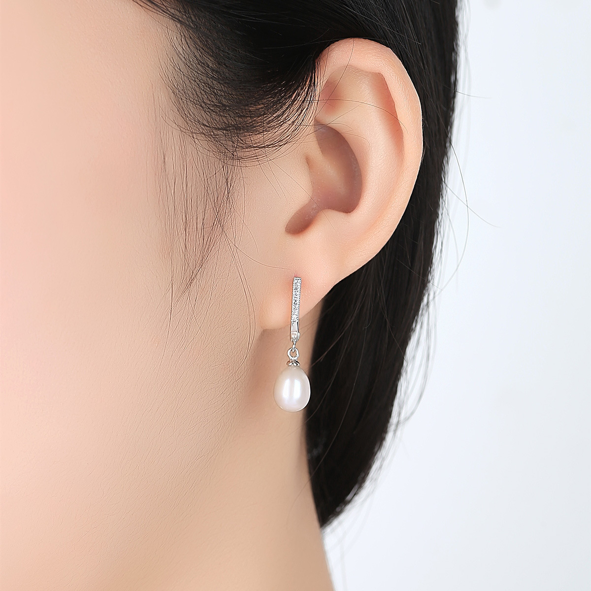 3a Cz 8-9Mm Freshwater Pearl Sterling Silver Earrings