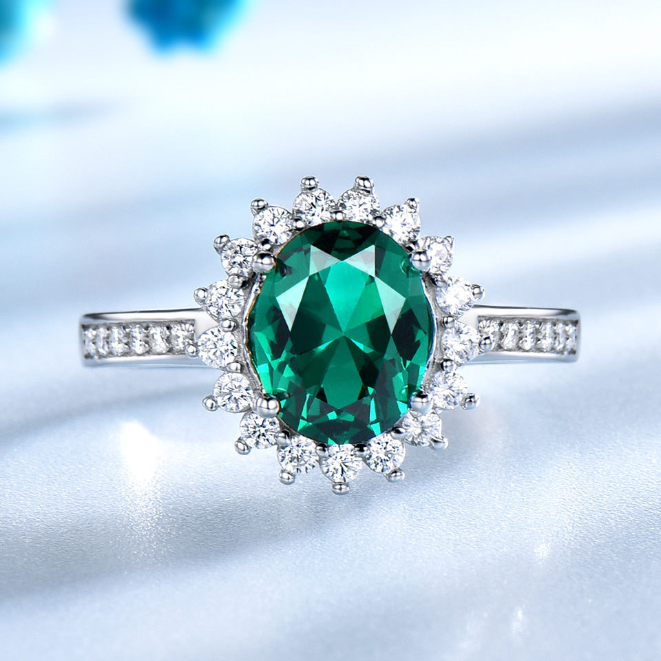 Retro Luxury Nano Green Emerald Sterling Silver Ring