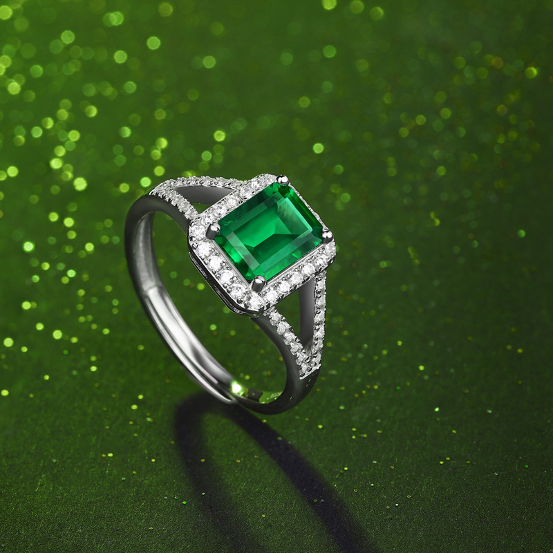 Retro Luxury Nano Green Emerald Sterling Silver Ring