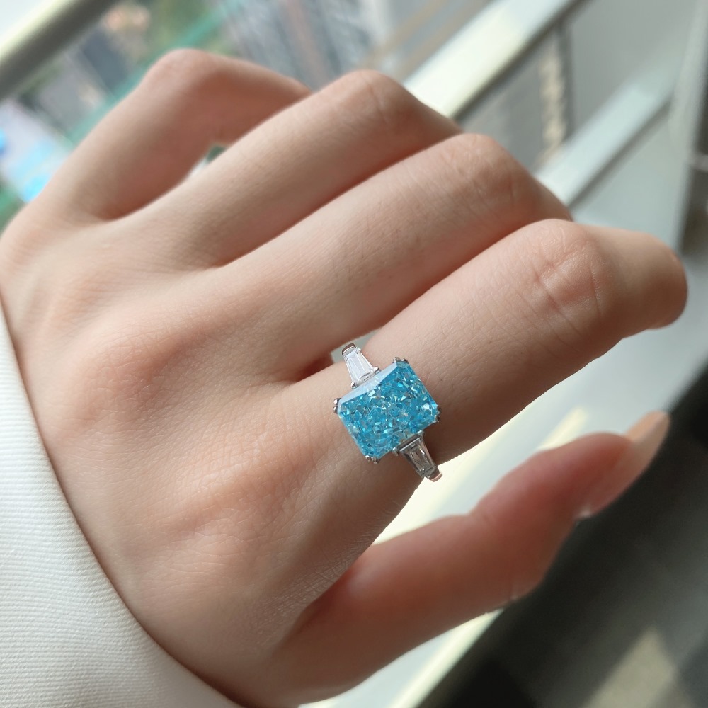 8A Cz Rectangular Blue Ice Cut Sterling Silver Ring