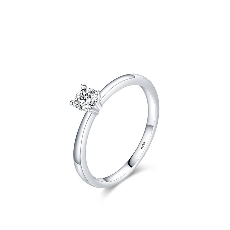 Cz Simple Round Super Flash Sterling Silver Ring